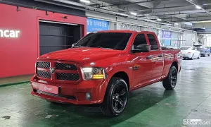 Dodge Ram pick up 5.7 2015
