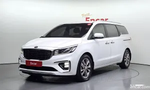 Kia Canival 9-Seater Luxury 2018