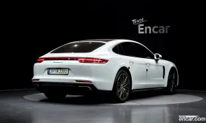 Porsche Panamera 3.0 AWD 2018