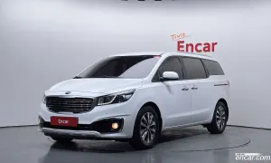Kia Canival 9-seater Luxury 2017