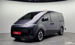 Hyundai Staria Inspiration Lounge 7-Seater 2022