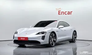 Porsche Taycan 4S 2021