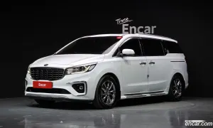 Kia Canival 9-Seater Prstige 2018