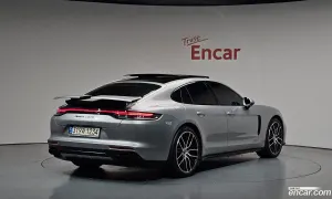 Porsche Panamera 4.0 GTS 2021