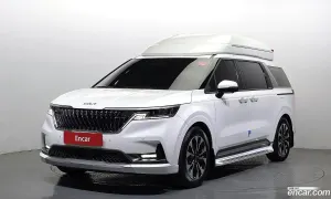Kia Canival Signature 7-Seater Hi-Limousine 2023