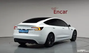 Tesla Model 3 Long Range AWD 2025