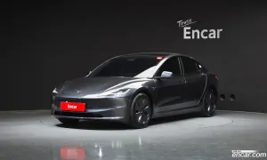 Tesla Model 3 RWD 2025
