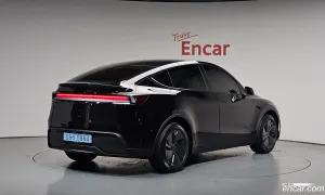 Tesla Model y RWD 2025