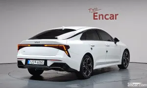Kia K5 Signature 1.6 Turbo 2025