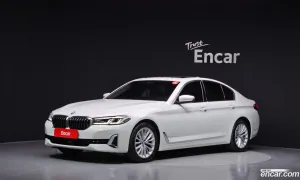 Bmw 5-series 520i Luxury 2023