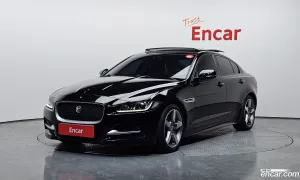 Jaguar Xe 20d R-Sport 2015