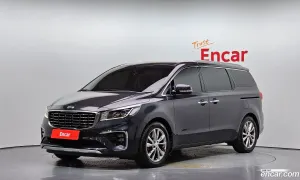 Kia Canival 9-Seater Prstige 2019