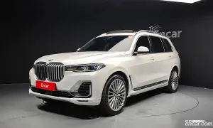 Bmw X7 xDrive 40i Design Pure Excellence 6-Seater 2021