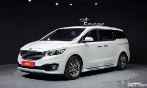Kia Canival 9-seater Prestige 2014