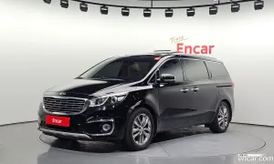 Kia Canival 9-seater Noblesse 2016