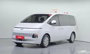 Hyundai Staria Modern Tourer 9-Seater 2022