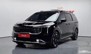Kia Canival 9-Seater Signature 2024