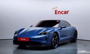 Porsche Taycan Base 2022