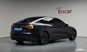 Tesla Model 3 Long Range AWD 2025
