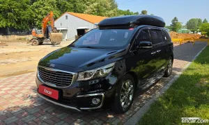 Kia Canival Noblesse 9-seater Hi-Limousine 2016