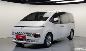Hyundai Staria Modern Tourer 11-Seater 2022