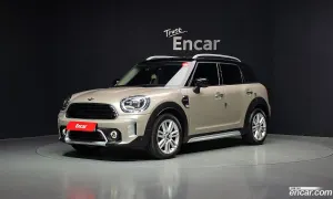 Mini Countryman 2nd Gen Classic Plus Launch Pack 2023