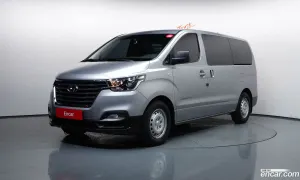 Hyundai Starex Style Van 3-Seater 2019