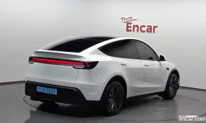 Tesla Model y RWD 2025