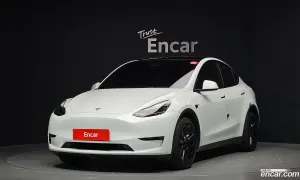 Tesla Model y Long Range AWD 2023