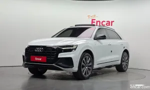 Audi Q8 55 TFSI Quattro Premium 2021