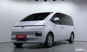 Hyundai Staria Modern Tourer 9-Seater 2024