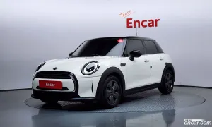 Mini Cooper Third Generation 5Door Classic 2022