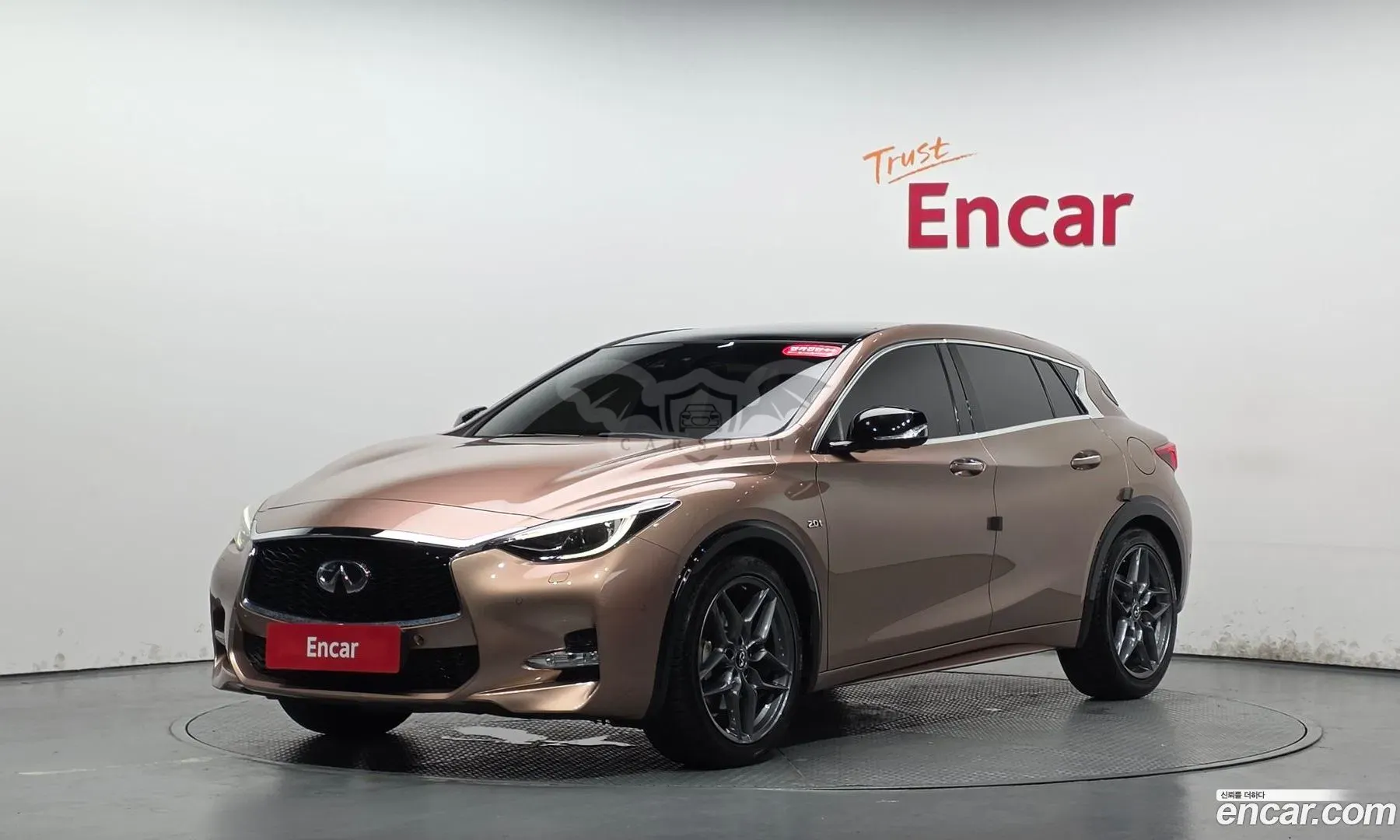 Infiniti Q30 2.0 Premium 2017
