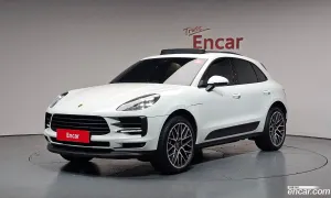 Porsche Macan 95B 2.0 2021