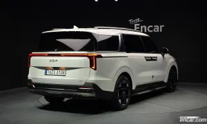Kia Canival HEV 9seater Signature 2025