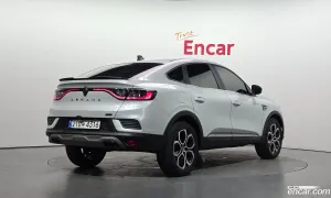 Renault-koreasamsung Arkana 1.6 E-TECH Iconic 2024