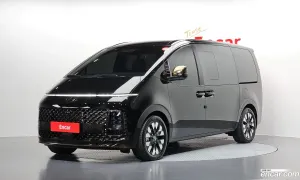Hyundai Staria Inspiration 4WD Lounge 9-Seater 2024
