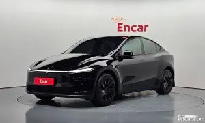 Tesla Model y RWD 2025