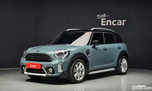 Mini Countryman 2nd Gen Classic Plus Launch Pack 2022