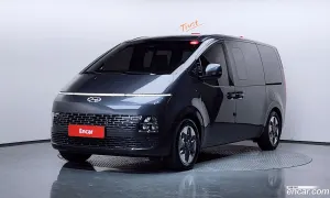 Hyundai Staria Modern 4WD Tourer 9-Seater 2021