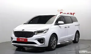 Kia Canival 9-Seater Prstige 2019