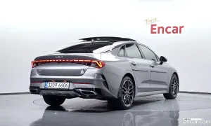 Kia K5 Signature 1.6 Turbo 2023