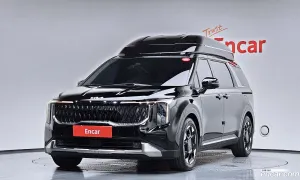 Kia Canival Signature 9-Seater Hi Limousine 2024