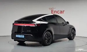 Tesla Model y Long Range AWD 2025