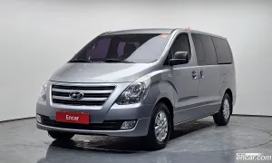 Hyundai Starex Smart 5-Seater VAN 2017