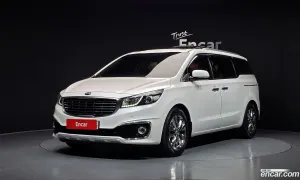 Kia Canival VIP 7-seater Limousine 2018