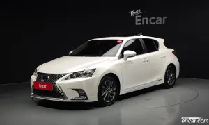 Lexus Ct200h ZWA10 1.8 Supreme 2018