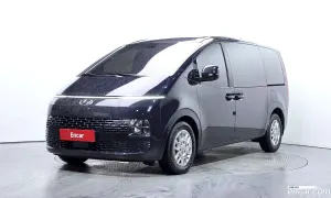Hyundai Staria Modern Cargo 3-Seater 2023