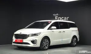 Kia Canival President 7-Seater Limousine 2018