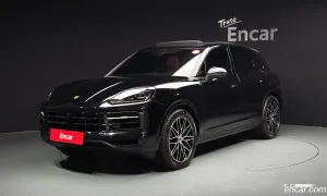Porsche Cayenne 3.0 2024